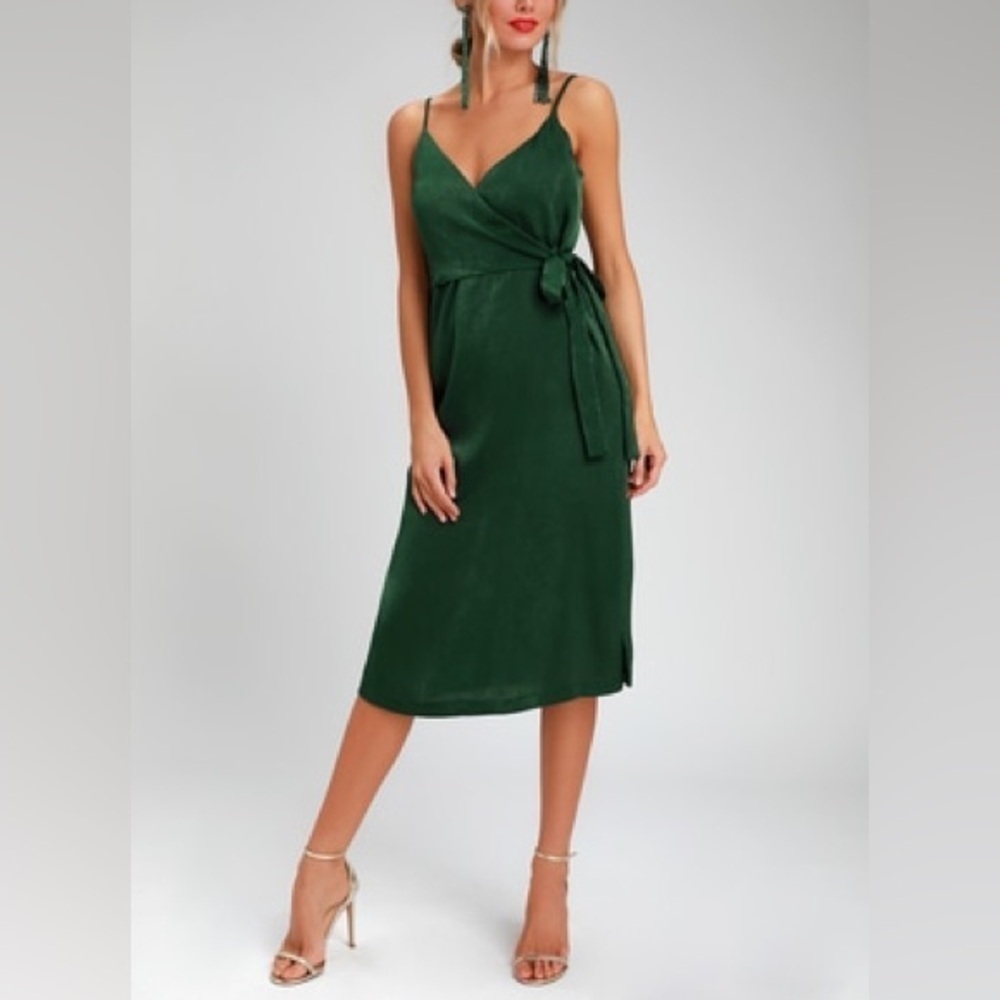 NWT Lulu's Fall In Love Forest Green Satin Midi Wrap Dress